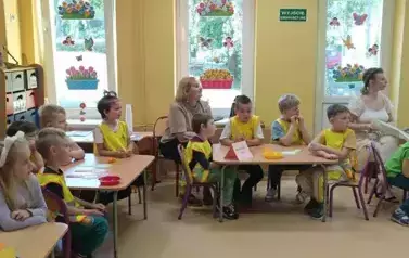 zespoły dzieci z przedszkola nr 6 i nr 12