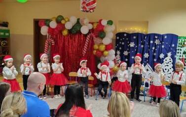 występ świąteczny w grupie 2