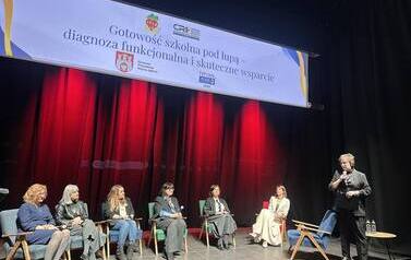 panel dyskusyjny z prelegentami