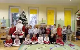 dzieci z Mikołajem