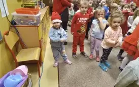 animacje świąteczne z elfami i Mikołajem