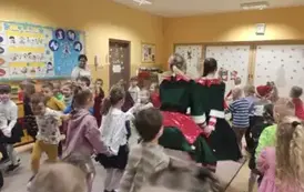 animacje świąteczne z elfami i Mikołajem