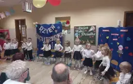 występ dzieci z grupy 2