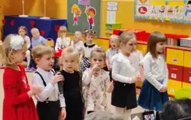 dzieci m&oacute;wią wiersze