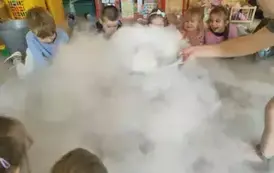eksperymenty z suchym lodem