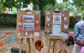 plakaty z szukania skarb&oacute;w